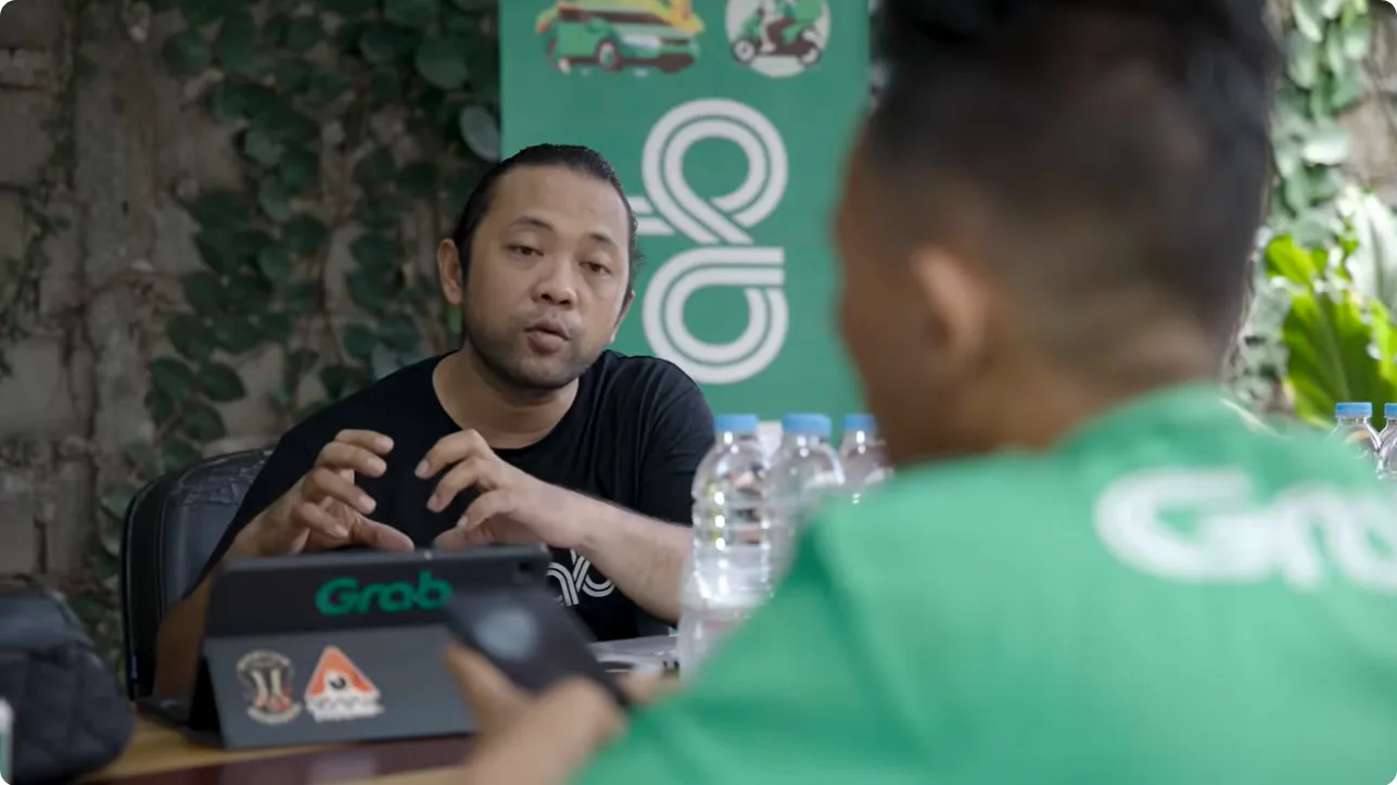 Grab Dikabarkan Bakal Akuisisi Atome, Fintech Bekingan SoftBank Senilai Rp32 Triliun